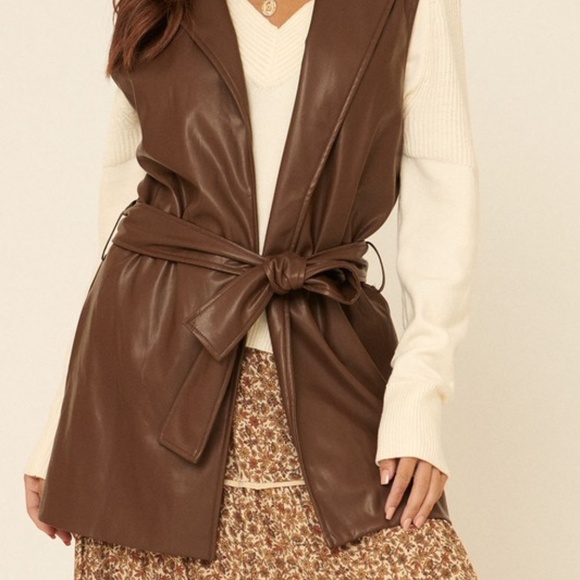 Brown vegan leather vest - Picture 2 of 6